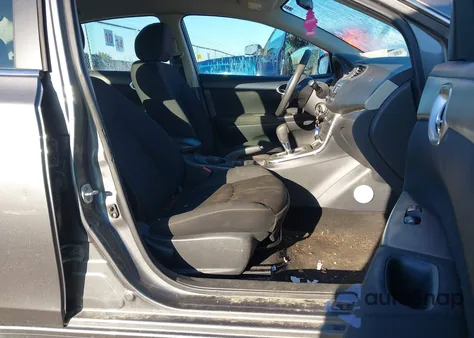 2015 Nissan Sentra S from USA, damaged, VIN 3N1AB7AP7FY351685